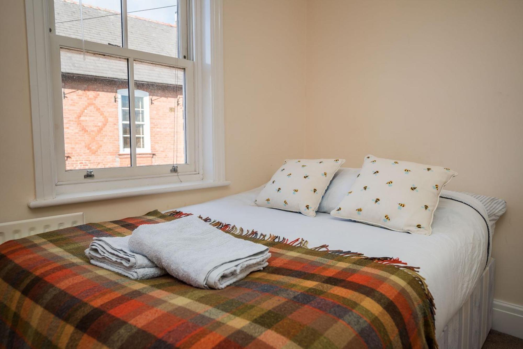 Spacious, 3 Bed House For 6 In Central Chester Hotel Luaran gambar