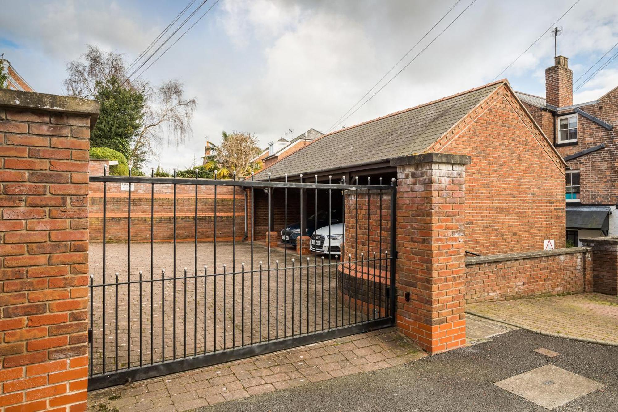 Spacious, 3 Bed House For 6 In Central Chester Hotel Luaran gambar